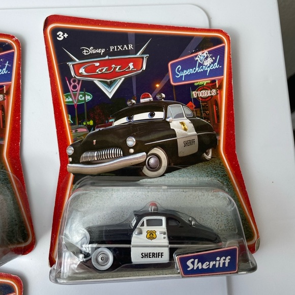 Lot of 5. Disney Pixar CARS RACING LIGHTNING MCQUEEN lot of 5 nascar themed toys - Picture 2 of 11